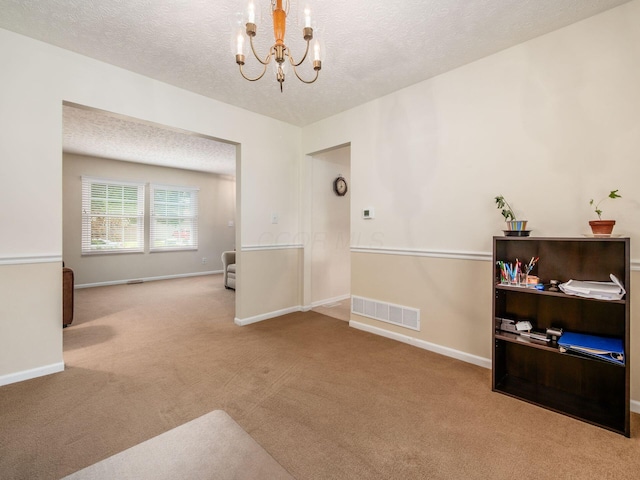 3700 Ravens Glen Dr, Columbus, OH 43221 - photo 13