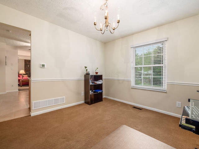 3700 Ravens Glen Dr, Columbus, OH 43221 - photo 12