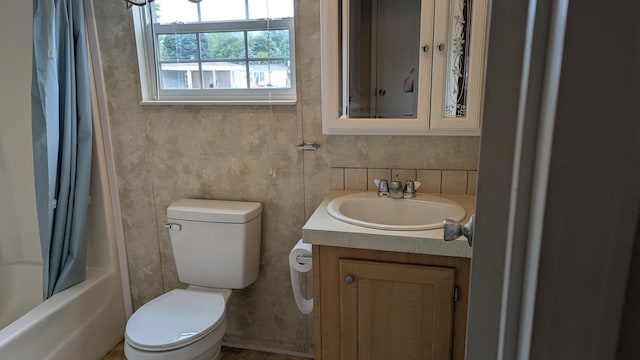 22 Birch Row Dr, Delaware, OH 43015 - full bathroom featuring vanity and shower / bath combo