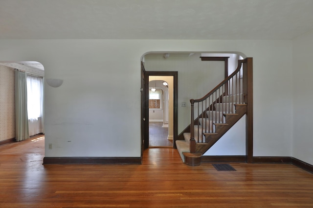 449 Oakland Park Ave, Columbus, OH 43214 - photo 8