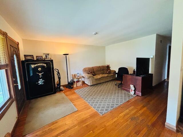 204 Hunter St, Newark, OH 43055 - photo 2