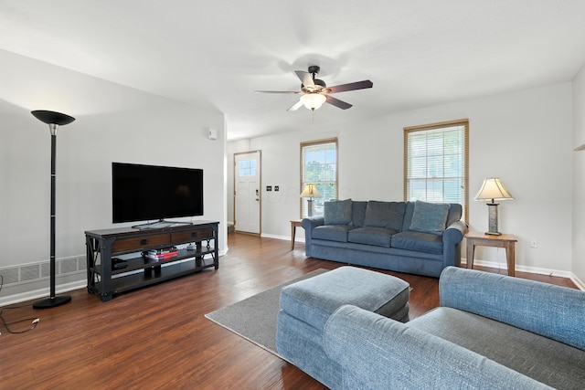 3136 Gideon Ln, Columbus, OH 43219 - photo 8