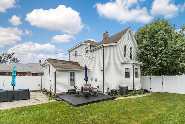 225 N Hague Ave, Columbus, OH 43204 - rear view of property featuring outdoor lounge area, a gate, a fenced backyard, a deck, and a patio area