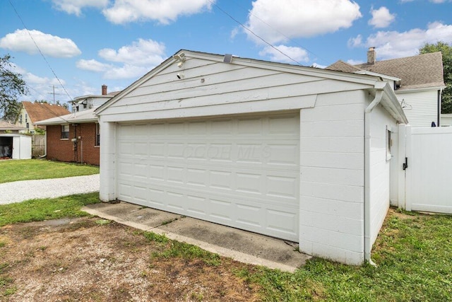 225 N Hague Ave, Columbus, OH 43204 - view of garage