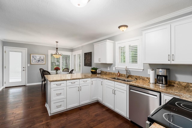 918 Dianthus Ct, Reynoldsburg, OH 43068 - kitchen with stainless steel dishwasher, black electric range, a peninsula, white cabinetry, and crown molding