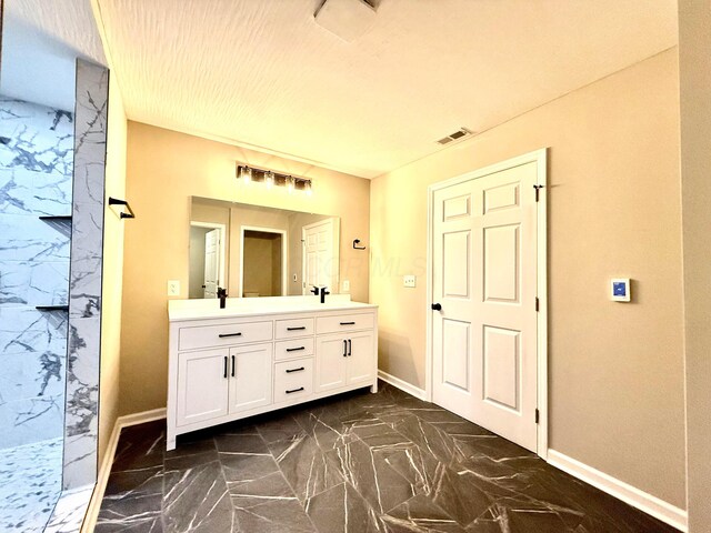 2430 W Point Rd SE, Lancaster, OH 43130