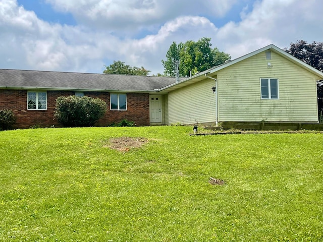 13480 Robins Rd, Westerville, OH 43082 - photo 1