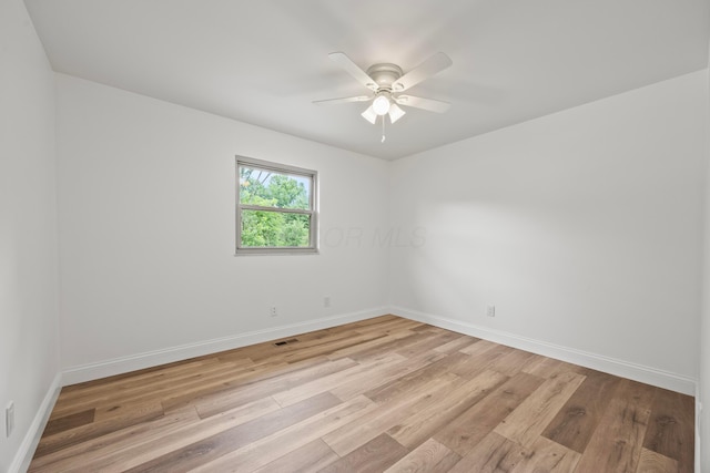 4250 Rutherford Rd, Powell, OH 43065 - unfurnished room featuring light wood-type flooring and ceiling fan