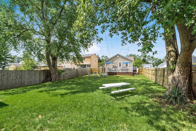 3445 Woodlawn Ave, Grove City, OH 43123 - fenced backyard featuring a deck