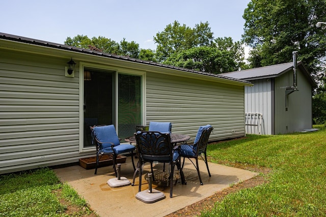13399 Staddens Bridge Rd SE, Heath, OH 43056 - view of patio featuring an outdoor structure