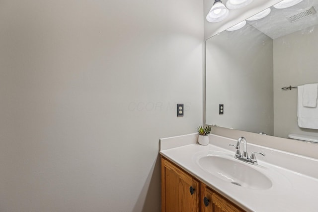 1016 Pebble Brook Dr, Columbus, OH 43240 - bathroom with vanity