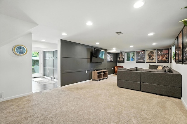 2820 Halstead Rd, Columbus, OH 43221 - living area with carpet flooring and recessed lighting