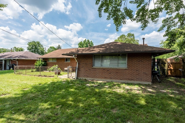3505 Roswell Dr, Columbus, OH 43227 - back of house with brick siding