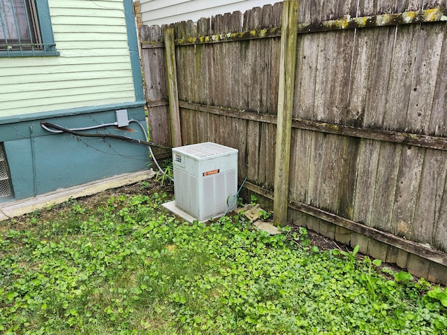 1058 Fair Ave, Columbus, OH 43205 - exterior view of a power unit