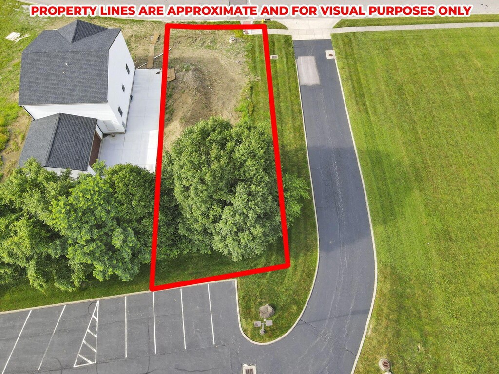 7979 Oak Valley Rd, Reynoldsburg, OH 43068
