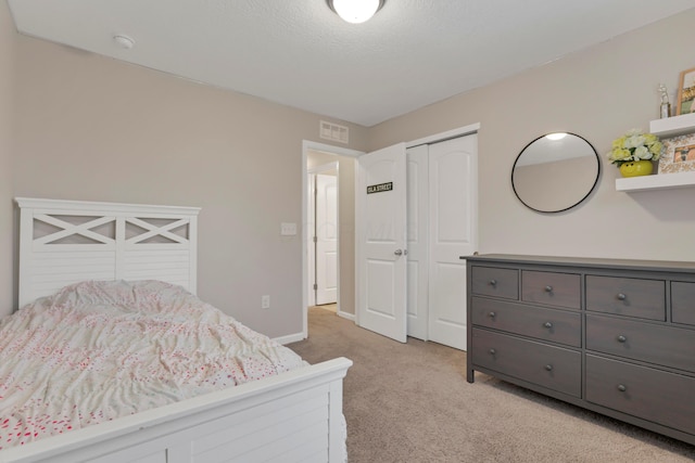 3987 Mad River Rd, Grove City, OH 43123 - bedroom with light carpet and a closet