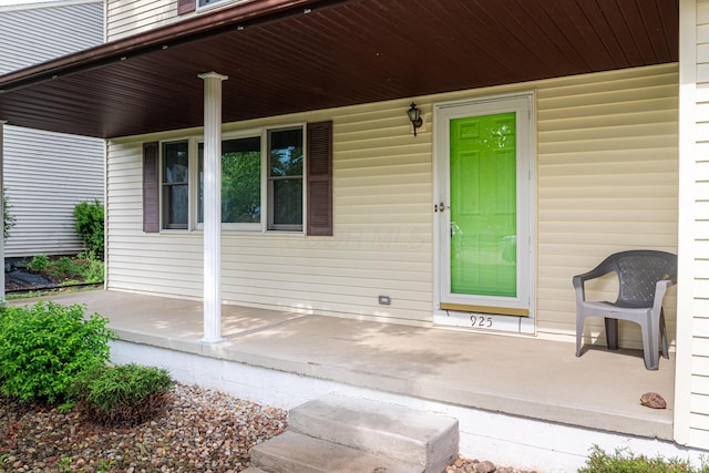 925 Tamarack Dr, Willard, OH 44890 - photo 2