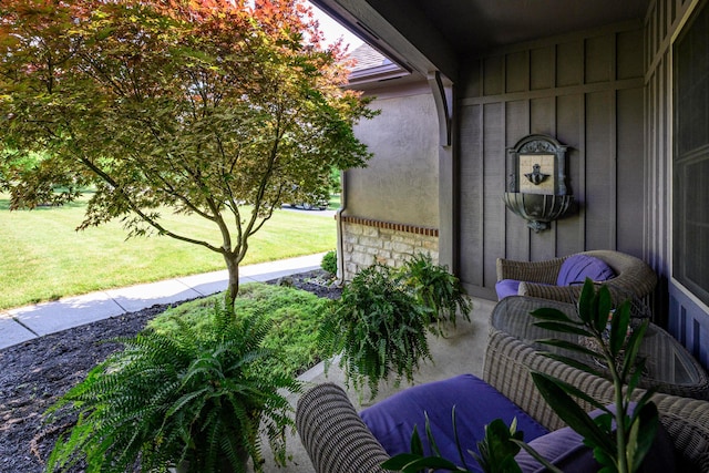 8150 Concord Rd, Delaware, OH 43015 - view of covered porch