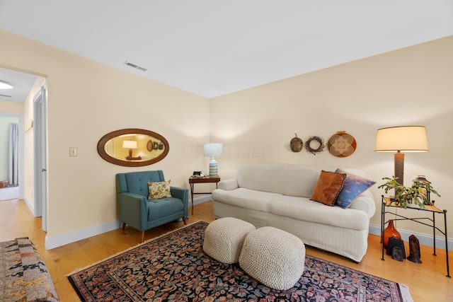 579 Buckeye Ln, Mount Gilead, OH 43338 - living area featuring wood finished floors and baseboards