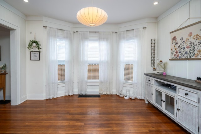 619 Columbus Ave, Washington Court House, OH 43160 - dining area with dark wood-style floors and recessed lighting