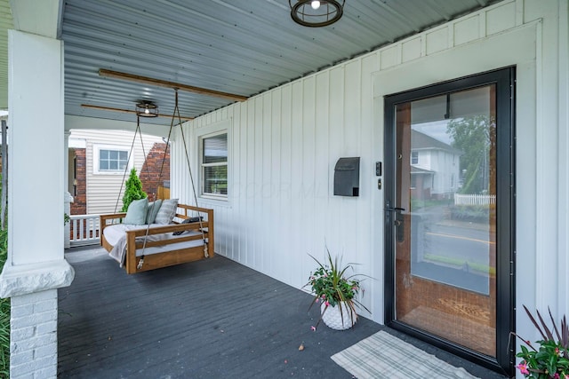 619 Columbus Ave, Washington Court House, OH 43160 - view of porch