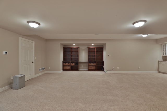 580 Keyes Ln, Worthington, OH 43085 - carpeted empty room featuring baseboards