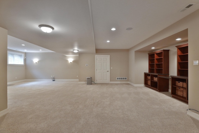 580 Keyes Ln, Worthington, OH 43085 - below grade area featuring recessed lighting and light carpet