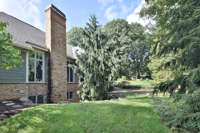 580 Keyes Ln, Worthington, OH 43085 - view of green lawn
