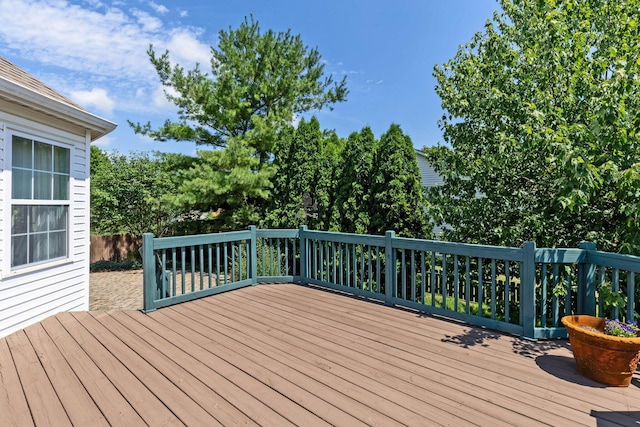 180 Locust Curve Dr, Delaware, OH 43015 - view of deck