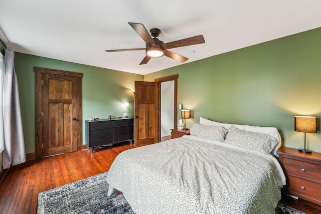 745 W Rich St, Columbus, OH 43222 - bedroom with wood finished floors and a ceiling fan