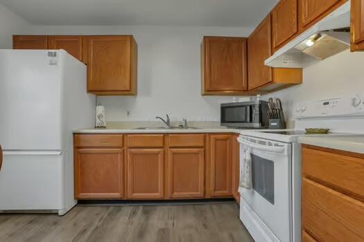304 N Canal St, Sugar Grove, OH 43155 - photo 18