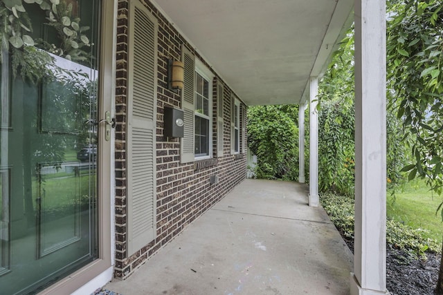 6553 Skywae Dr, Columbus, OH 43229 - photo 7