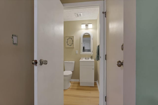 6553 Skywae Dr, Columbus, OH 43229 - photo 24