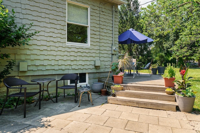 1734 W 1st Ave, Grandview, OH 43212 - view of patio / terrace with a wooden deck and outdoor dining space