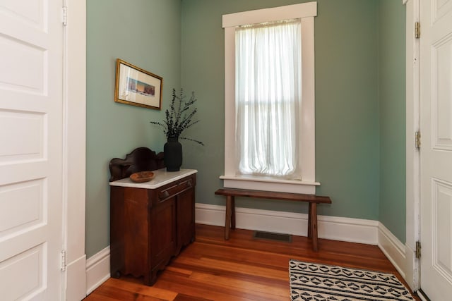 1734 W 1st Ave, Grandview, OH 43212 - corridor with light wood finished floors and baseboards