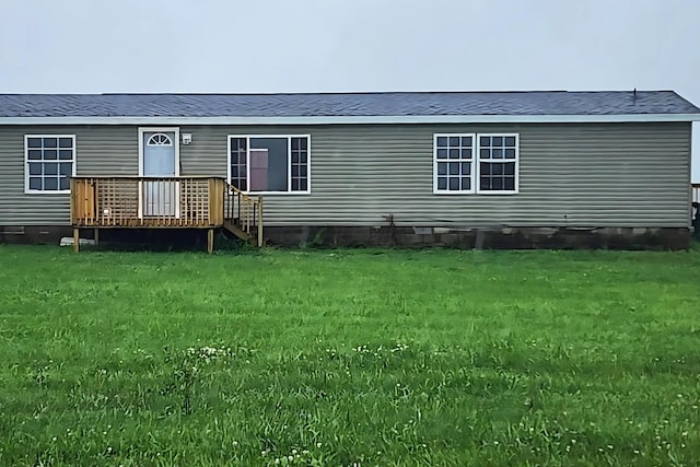 6447 Scioto Farms Rd Unit Se, Washington Court House, OH 43160 - rear view of house with a yard