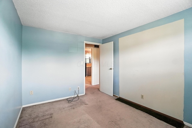 3768 Springwood Dr, Columbus, OH 43224 - photo 29