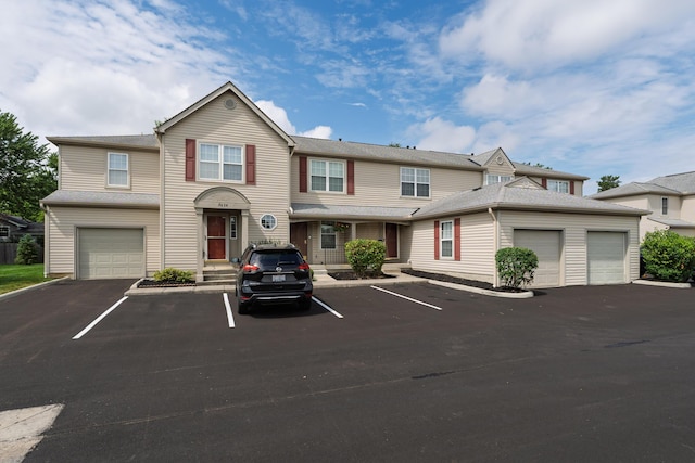 5630 Valencia Park Blvd Unit 20C, Hilliard, OH 43026 - photo 2