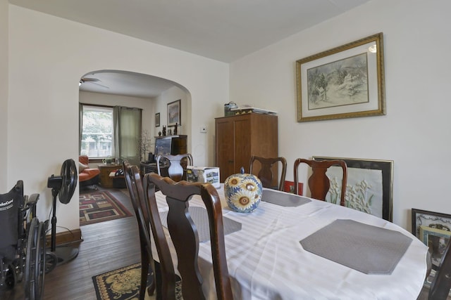 635-641 Racine Ave, Columbus, OH 43204 - dining room featuring arched walkways and wood finished floors