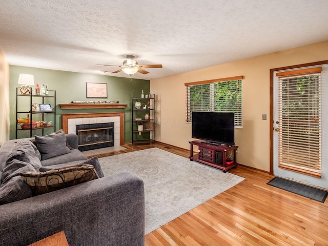 3687 Carriage Run Dr, Hilliard, OH 43026 - photo 2