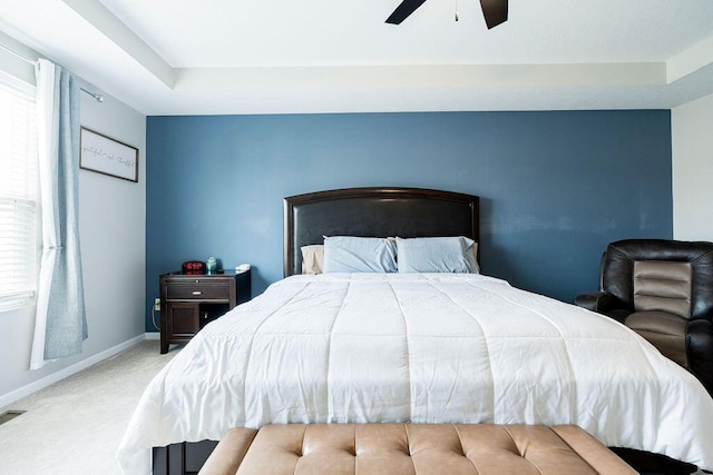 123 Schellinger St, Delaware, OH 43015 - carpeted bedroom featuring baseboards and ceiling fan