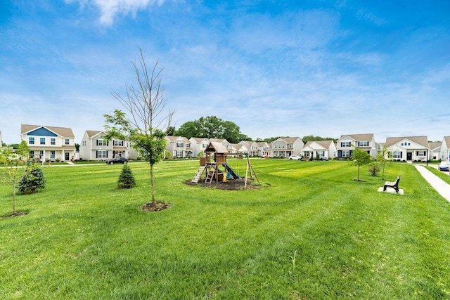 2020 Edison St, Newark, OH 43055 - view of green lawn with a residential view