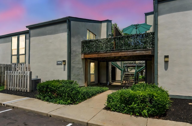 1080 Merrimar Cir S Unit E, Columbus, OH 43220 - view of building exterior featuring stairs