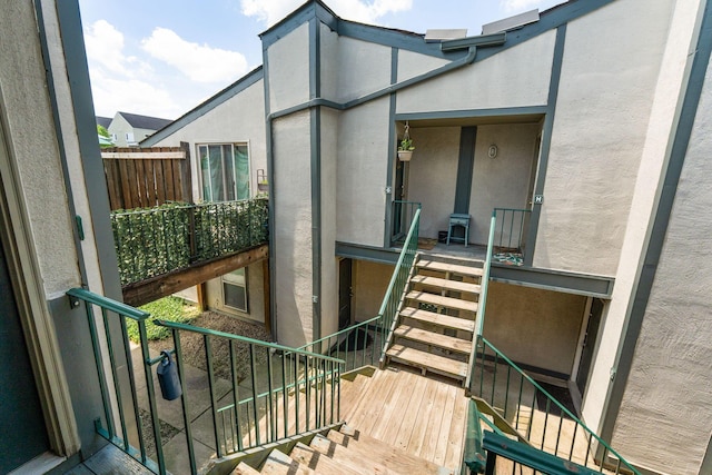 1080 Merrimar Cir S Unit E, Columbus, OH 43220 - view of stairs