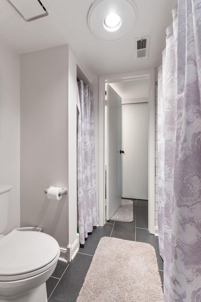 1080 Merrimar Cir S Unit E, Columbus, OH 43220 - bathroom featuring tile patterned floors