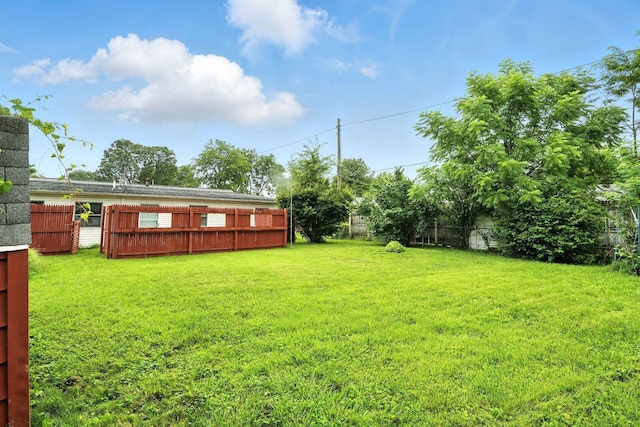 814 Gilmore Dr, Reynoldsburg, OH 43068 - view of fenced backyard