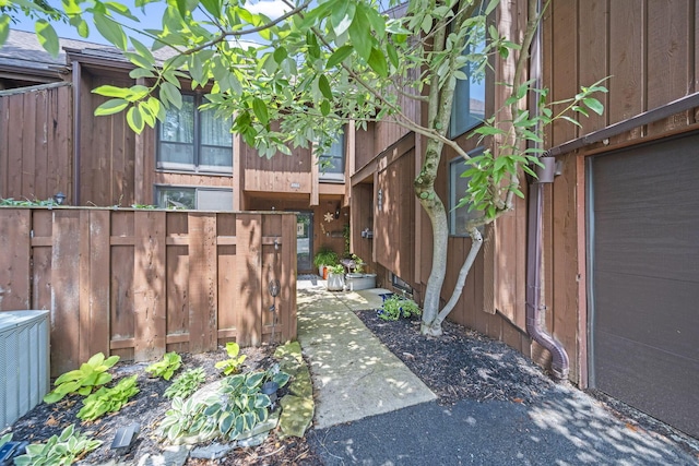 4968 Wintersong Ln Unit 10, Westerville, OH 43081 - view of yard