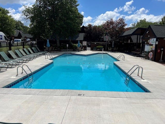 4883 Powderhorn Ln Unit 3, Westerville, OH 43081 - community pool featuring a patio