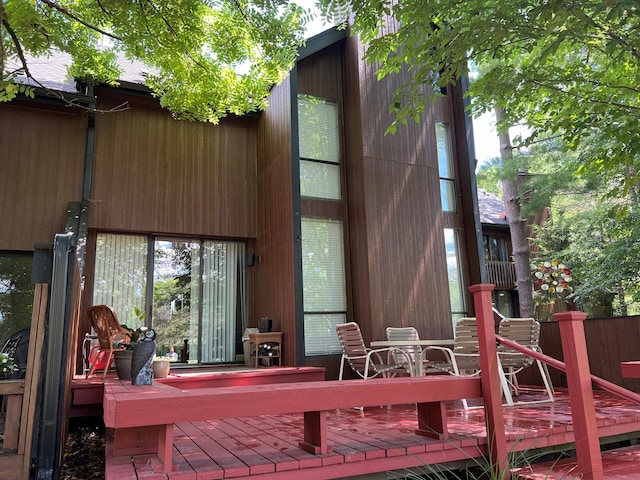 4883 Powderhorn Ln Unit 3, Westerville, OH 43081 - back of property with a deck