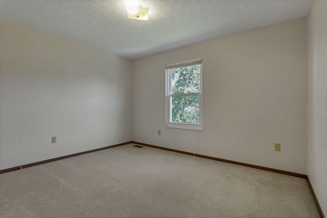 8536 Kingsley Dr, Reynoldsburg, OH 43068 - photo 21